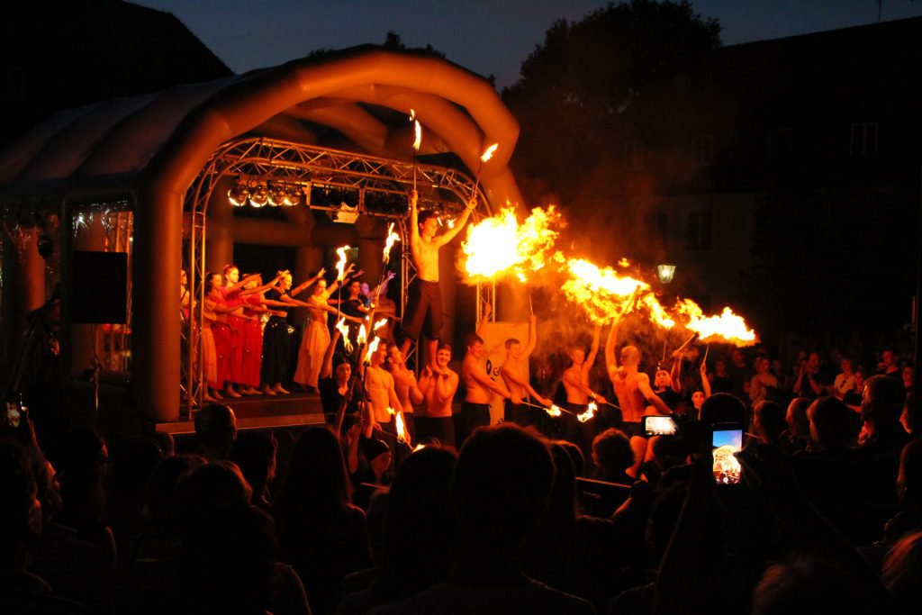 Shows Circusverein Neumarkt E V